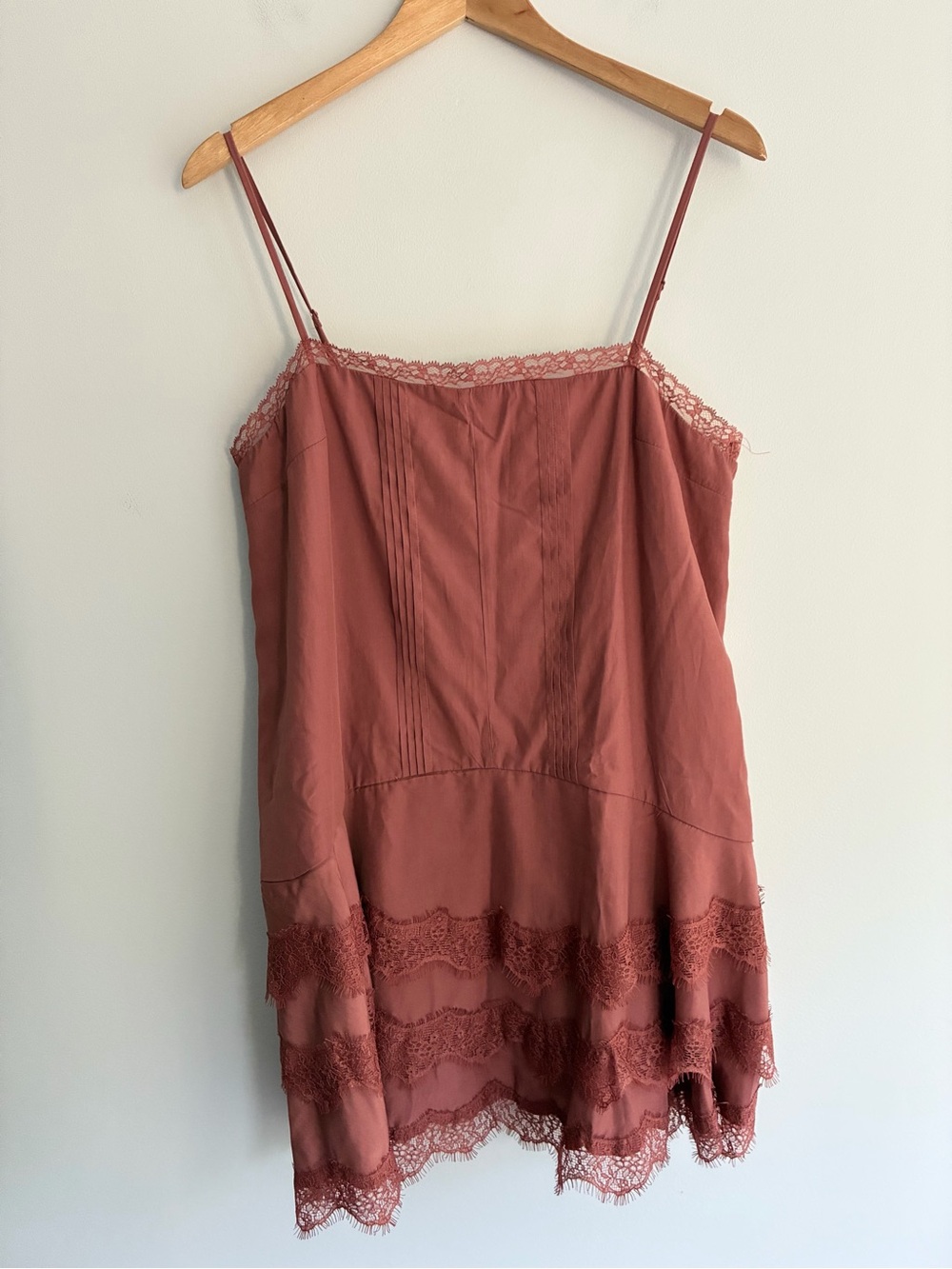 Storia Rust Lace-Trim Camisole Slip Dress Large
